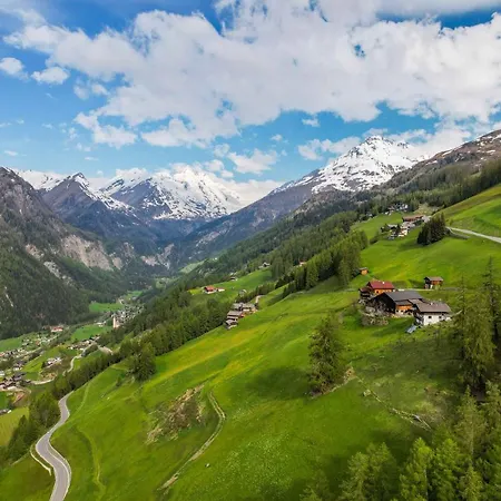 Seppenbauer - Seppenbauerhof, Kaernten Card Inklusive, Ticket Grossglockner Hochalpenstrasse * Heiligenblut
